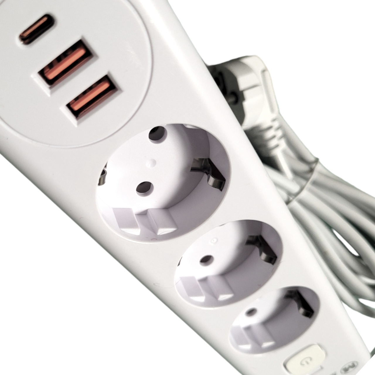 Удлинитель с заземлением 5 м, 3 розетки, 2 USB порта, Type C, "MAXIMUM" МХ 12493 (2586) оптом